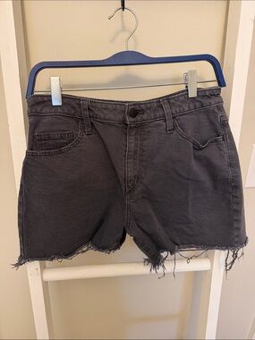 Universal Thread Women’s High-Rise Frayed Hem Shorts - Charcoal Gray